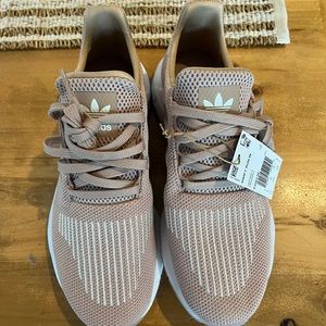 Women’s Adidas Swift Run